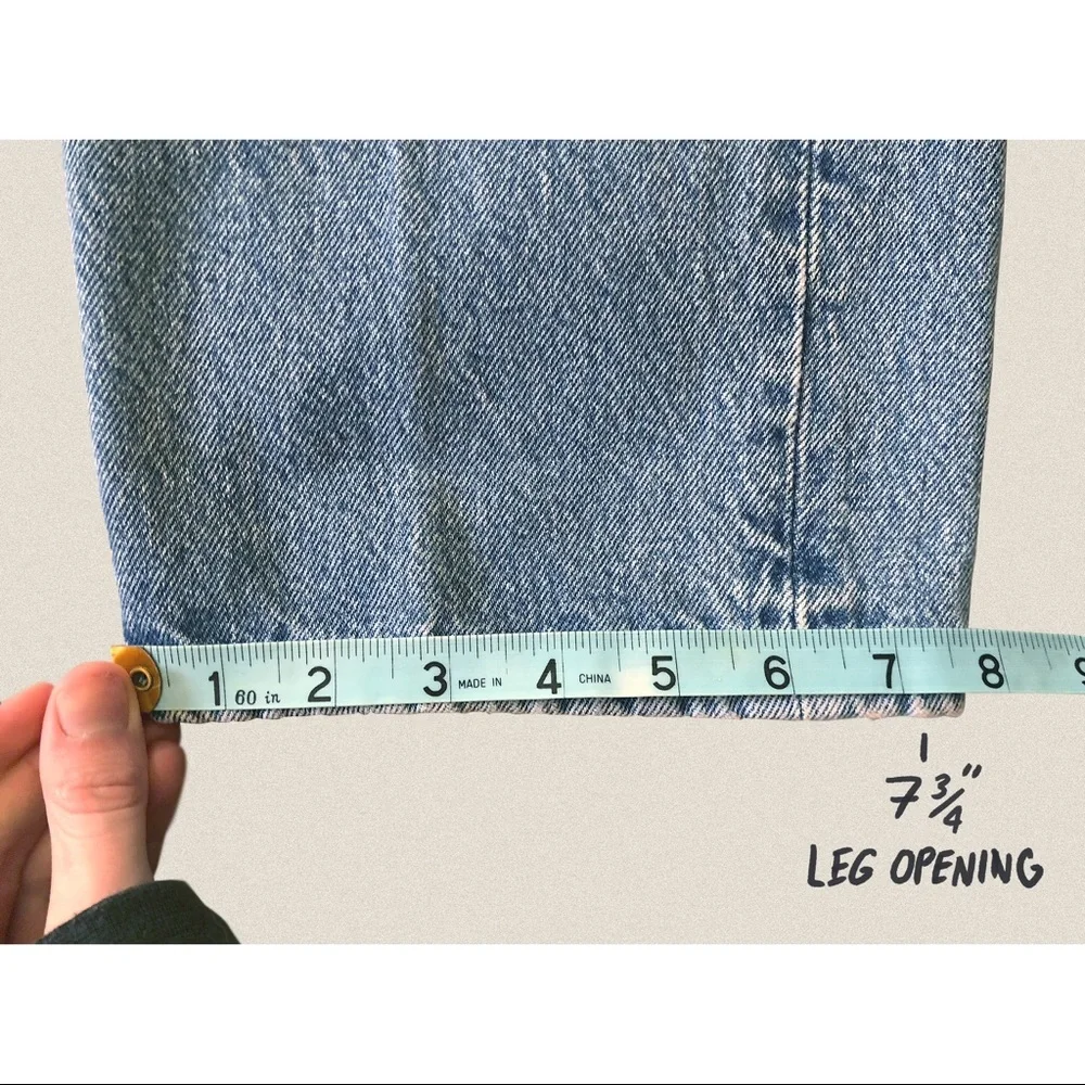VTG Levi's Blue Straight Leg Women's Jeans - Picture 10 of 16